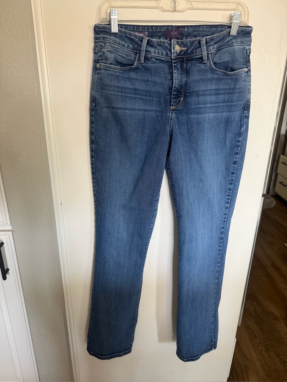 NYDJ Marilyn Women's Straight Leg Jeans in Medium Blue Size 10